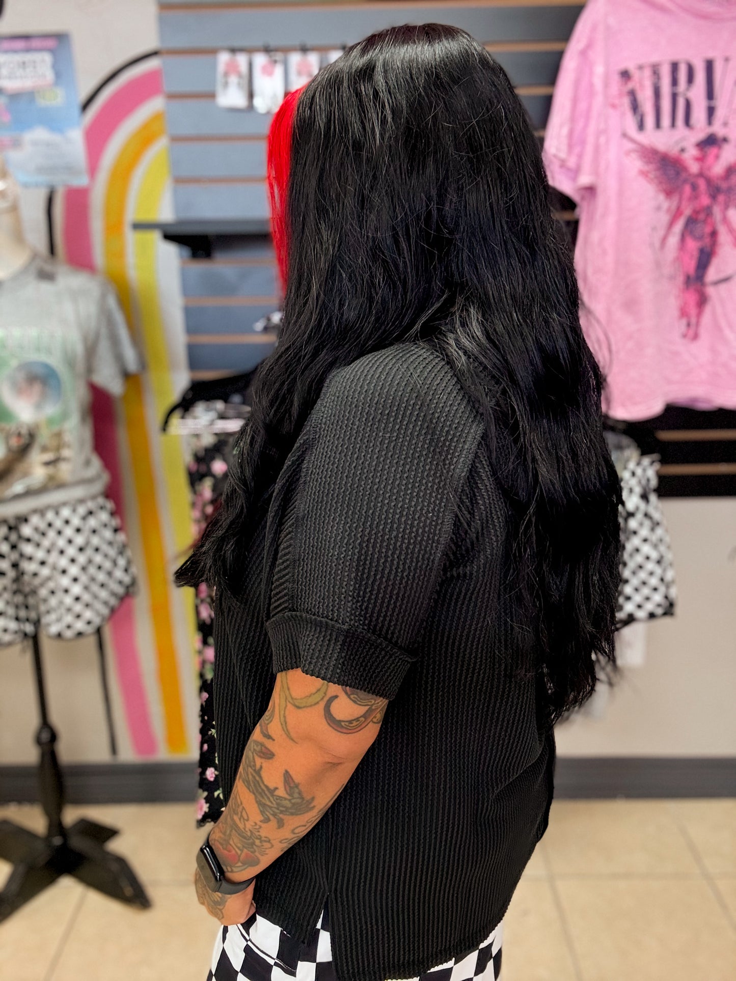 Black Corded Short Sleeve Hi-Low V Neck Top