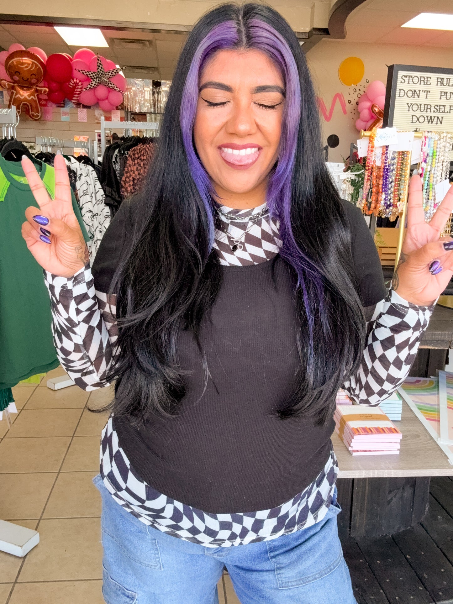 Wavy Checkered Mesh Top