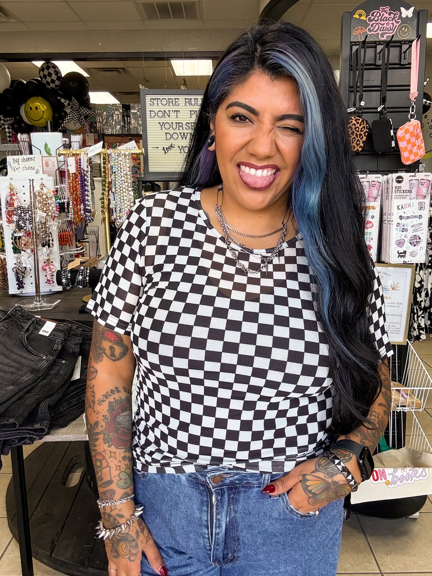 Short Sleeve Checkered Mesh Top